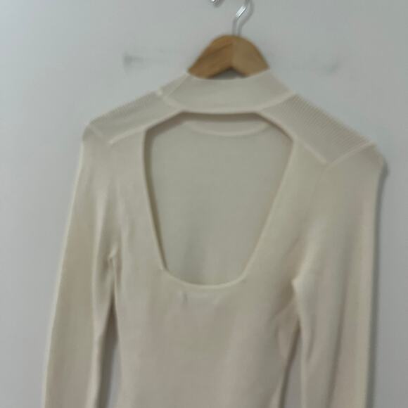 Abercrombie & Fitch White Ribbed Knit Cutout Bodysuit Size Medium - Picture 6 of 7